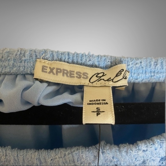 Express Top - Picture 5 of 7